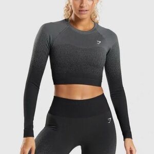 Gymshark Adapt Ombre Seamless Long Sleeve Crop Top Sz XS In Black/Black Marl